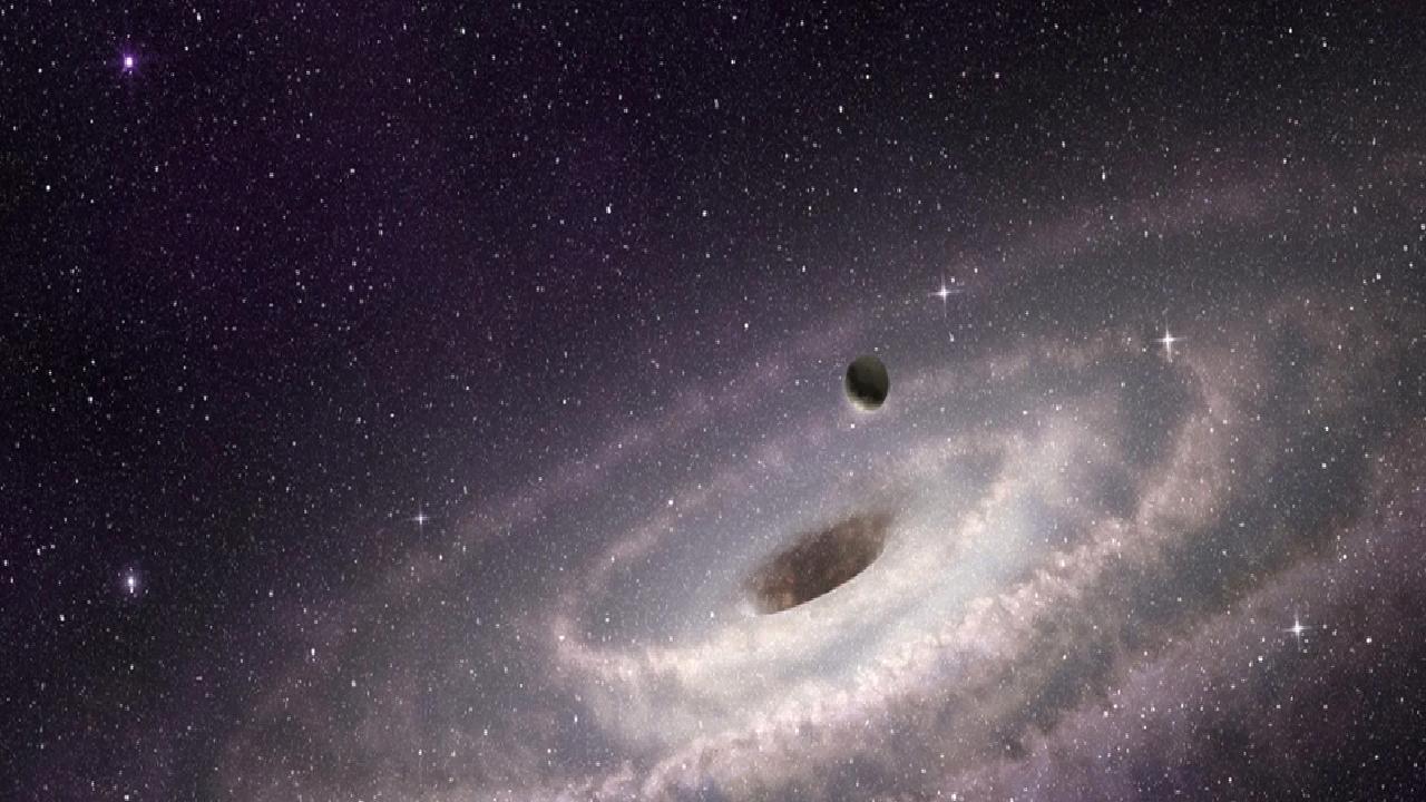 Bilim insanları, Güneş’in 32,7 milyar katı kütleli bir kara delik keşfetti