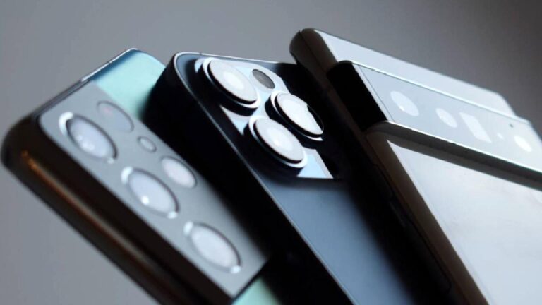 Akıllı telefonlarda yeni dönem: Markalar ne yapacağını şaşırdı!