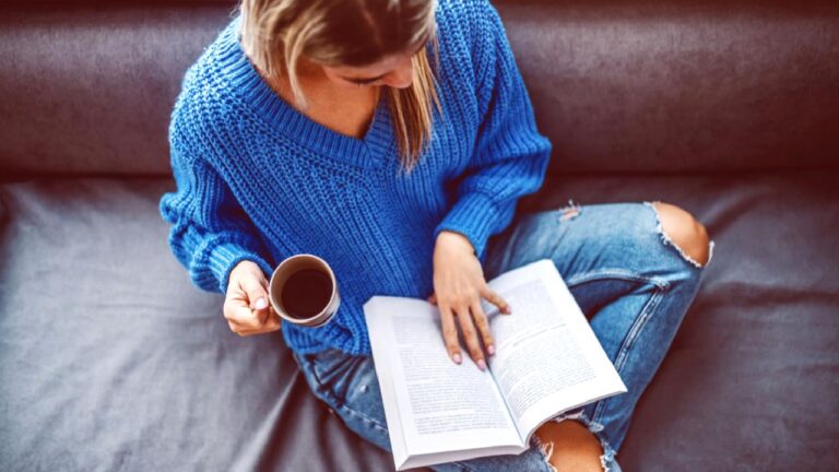 Sizin de başınızın içinde, size kitap okuyan bir iç sesiniz olabilir
