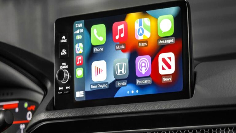 Apple, iOS 18 ile birlikte CarPlay özelliklerini genişletiyor!