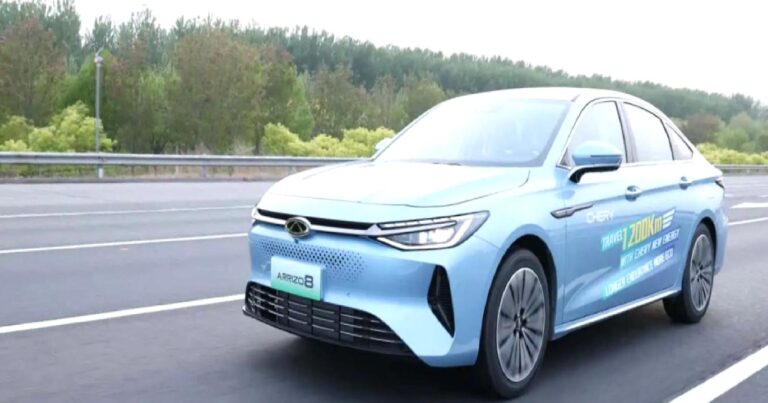 Chery sedan piyasasına Arrizo 8 PHEV ile giriş yapıyor!