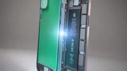 Tüm sürprizi kaçtı! iPhone’un değiştirilebilir pilinin sırrı ortaya çıktı!