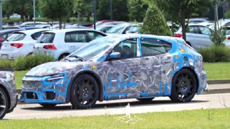 Ferrari’nin Elektrikli Aracının 2025 Yılında Tanıtılacağı Açıklandı