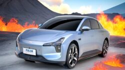 Piller BYD’den! Xpeng’in yeni modeli Mona M03 tanıtıldı