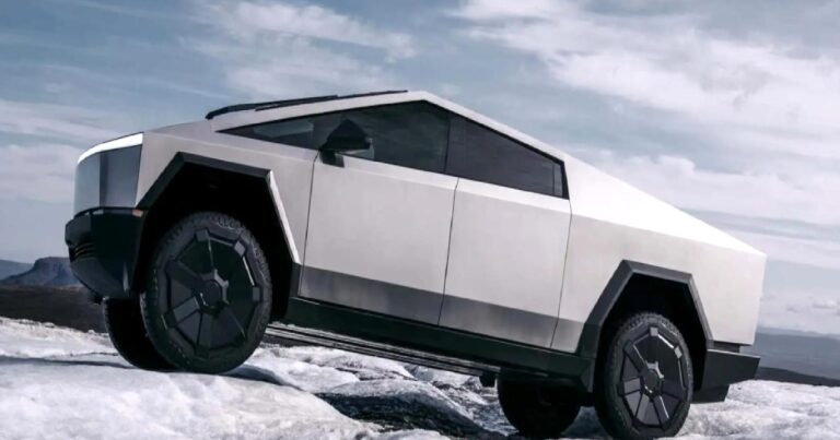 Tesla, Cybertruck için kalkan üretti! Daha ne kadar sağlam olacak?