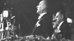 Yapay zeka ile Atatürk görüntüsü oluşturduk!