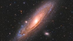 Andromeda’nın bizimle çarpışma ihtimali korkutuyor