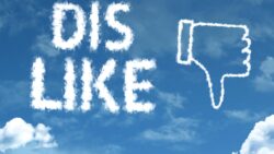 Dünyanın en sevilen ve en çok nefret edilen sosyal medya servisleri belirlendi