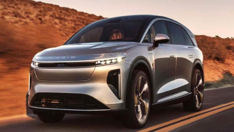 Lucid Gravity SUV için iki farklı şarj girişi sunulacak!