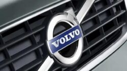 Volvo’dan yeni açıklama: Türkiye’de sedan satışı devam edecek mi?