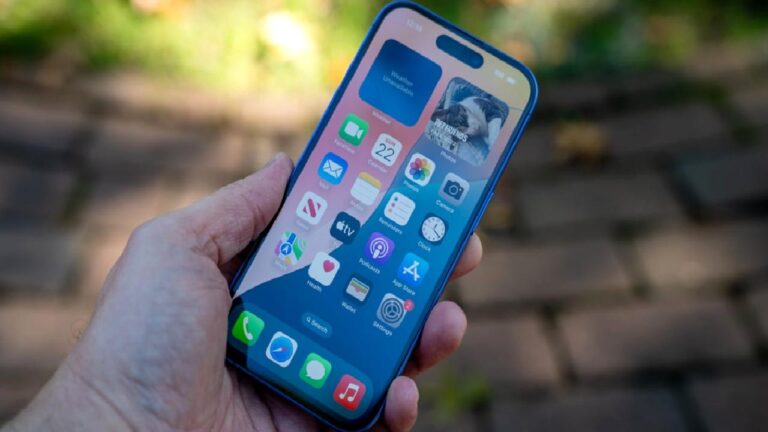 Apple Intelligence destekleyen iOS 18.1 çıktı!