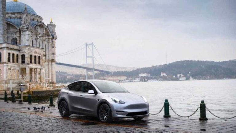 Tesla, İstanbul’da “Pop-Up” Mağaza Açıyor: İşte Ayrıntılar
