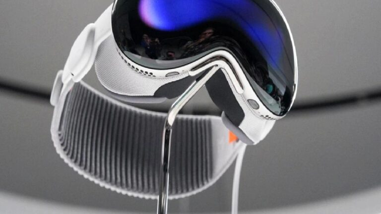 Apple’dan ucuz Vision Pro beklemeyin! İşte Vision Pro 2