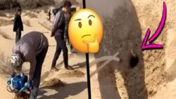 Çöllere Neden Asfalt Deler Delikler Açılıyor? Su Kuyusu İçin Değil!