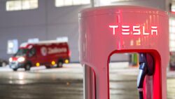 Tesla’nın rakibinden sert sözler: “Elon Musk bu işi bilmiyor”