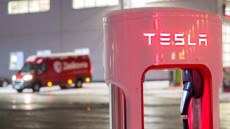Tesla’nın rakibinden sert sözler: “Elon Musk bu işi bilmiyor”