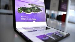 Apple’dan 20 inç katlanabilir iPad geliyor!