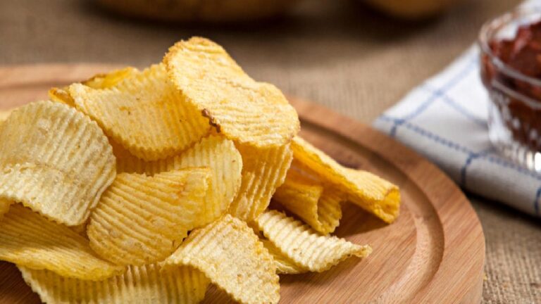 Patates cipsi paketlerinin içinde neden bu kadar çok hava var?