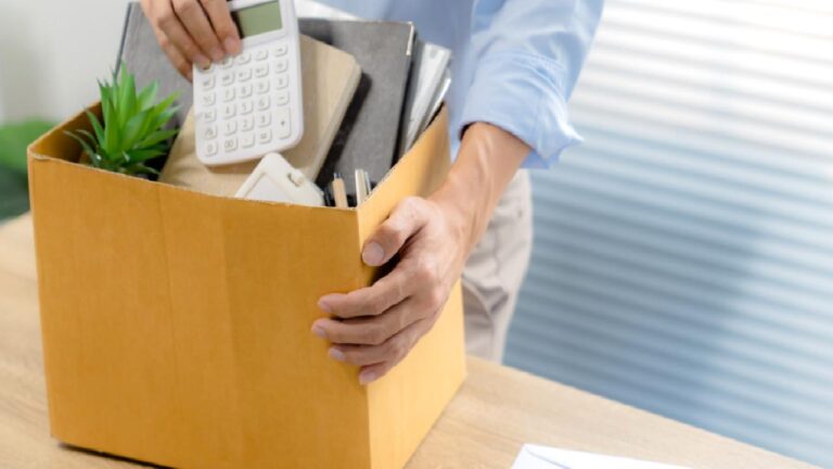 Çalışanlara kötü haber: Tehlike çanları, bu meslekler için çalıyor