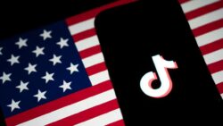 Son darbe! Google Play Store, TikTok’un indirilmesine izin vermiyor!