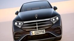 1000 km menzil! Mercedes katı hal bataryasını kullanmaya başladı