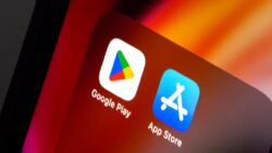 Apple App Store’a bir ziyanlı uygulama şoku daha