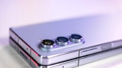 Samsung’un yeni amiral gemisi katlanabilir telefonu sızdı!