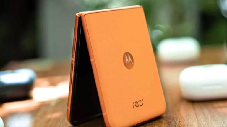 Amiral gemisi katili Motorola Razr 60 Ultra için geri sayım: Özellikleri ortaya çıktı!
