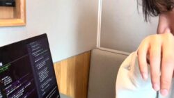 Özel bir yapay zeka aracı yaptı, üniversiteden kovuldu