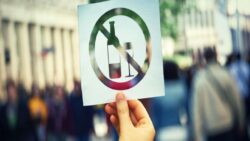 Alkol tüketimi ve beyin hasarı arasındaki korkutan bağ