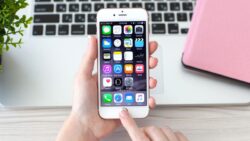 Apple, iPhone 6S’in tabutuna sondan bir evvelki çiviyi de çaktı