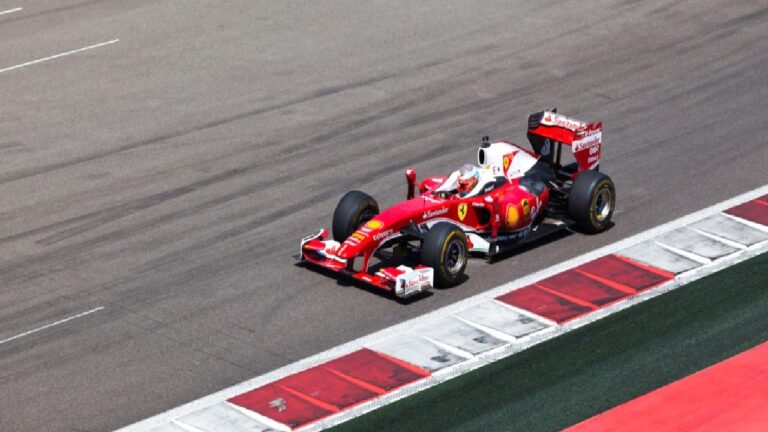 Formula 1 pilotları, yarışlardan sonra neden tartılıyor?