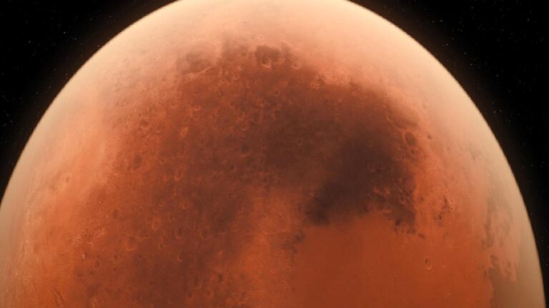Mars’taki gizemli çukur: NASA, yeraltında ömür ihtimali üzerine duruyor