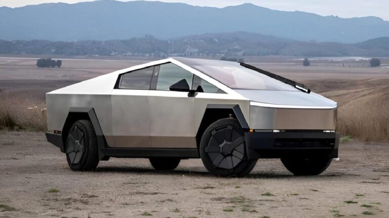 Tesla Cybertruck, yeni versiyonu ile geliyor!