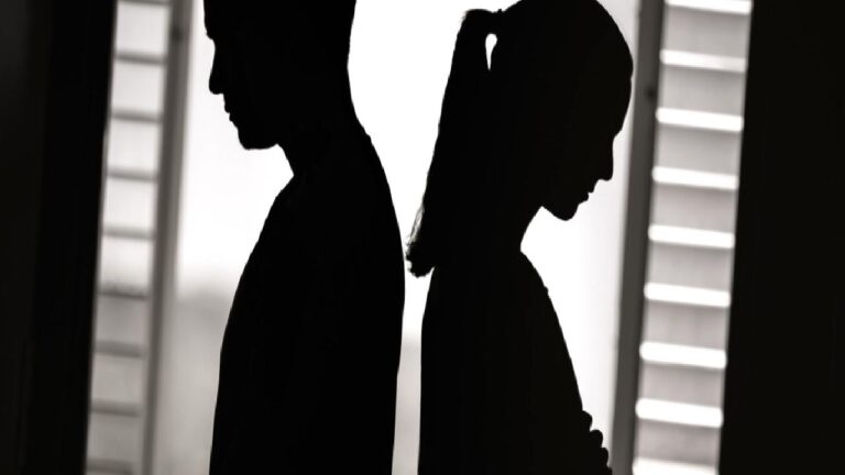 Garip bir boşanma davası: ChatGPT’nin kahve falı yorumu, evliliği bitirdi