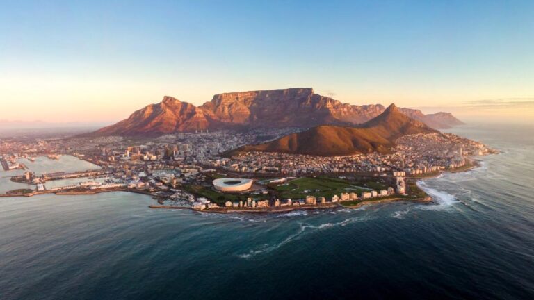 Güney Afrika’da şaşırtan olay: Toprak neden yükseliyor?