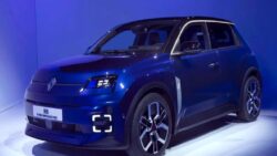 Elektrikli Renault 5, Türkiye pazarına sunuldu!