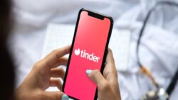 Şakaydı, gerçek oldu: Tinder’dan kimsenin beklemediği adım