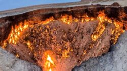 Türkmenistan’daki “Cehenneme Açılan Kapı” kapanmaya başladı