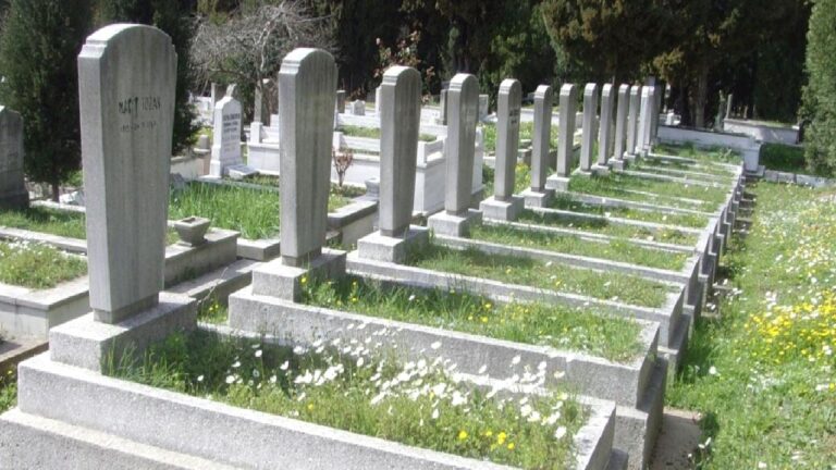 Yaşam ve ölüm arasında üçüncü bir boyut daha mı var?