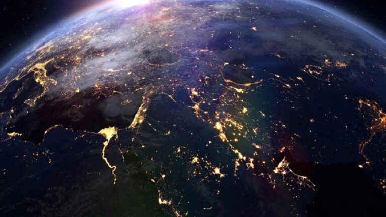 Dünyanın dönüş hızı daha da artarsa, bizi hangi felaketler bekliyor?