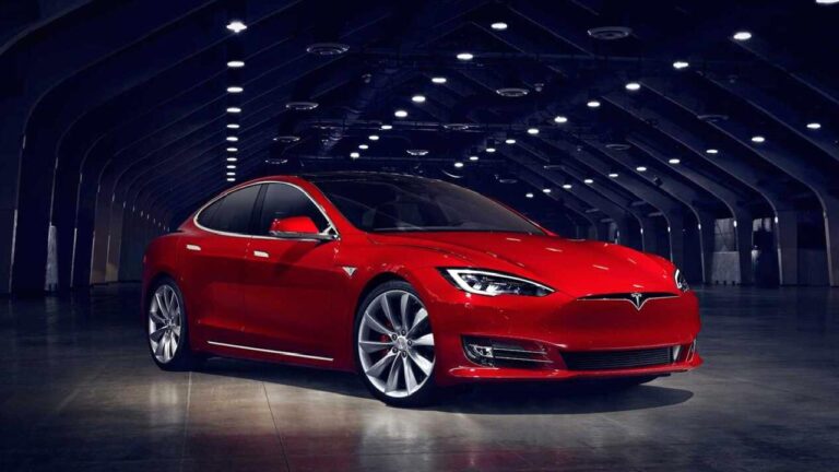 Ucuz Tesla geliyor! ÖTV zammı sonrası ilaç gibi gelecek!