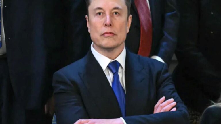 Elon Musk, şimdi de yeni bir yazılım şirketi kuruyor