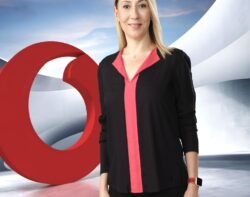 Vodafone 5G destekli telefonu Türkiye’ye getirdi