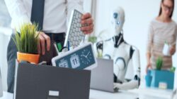 Yapay zeka planı ters tepti, işten çıkartılanlar geri çağrıldı