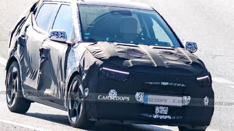 Yeni Hyundai i20 kendini gösterdi! Tasarım değişiyor!