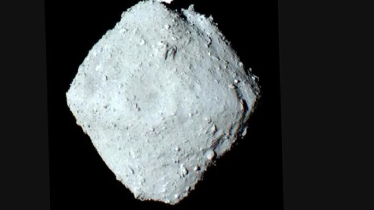 Asteroit Ryugu’dan gelenler bilim insanlarını neden şaşırttı?