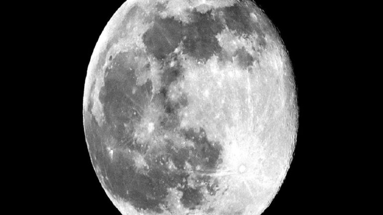 Eski NASA yöneticisinden Starship eleştirisi: “Çin’i geçmemiz çok zor”