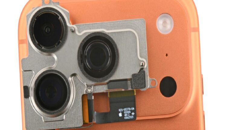 iFixit açıkladı: iPhone 17 Pro’da oluşan çiziklerin sebebi ne?