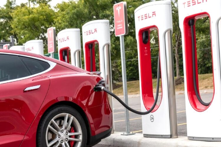 Tesla Türkiye bir zam daha yaptı